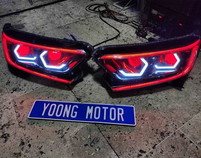 Spesialis modifikasi lampu mobil Yoong Motor. Foto: Yoong Motor