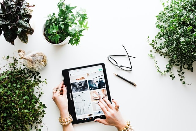 Voucher gratis ongkir Shopee tidak bisa digunakan. Sumber: unsplash.com