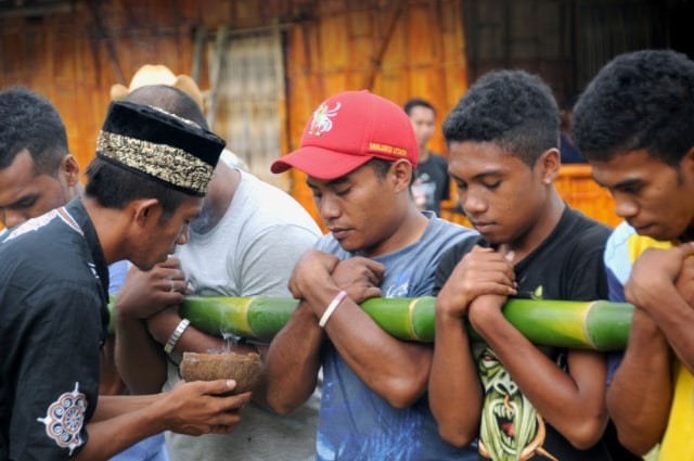 Kebiasaan orang Maluku. Foto: Shutterstock. 