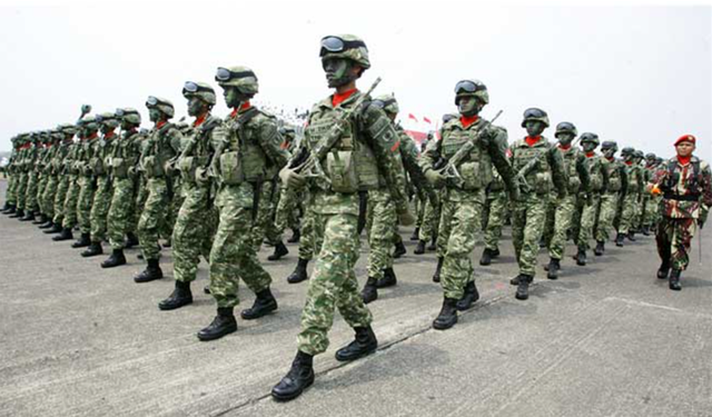 Pangkat Bintara TNI. Foto: http://ad.rekrutmen-tni.mil.id/