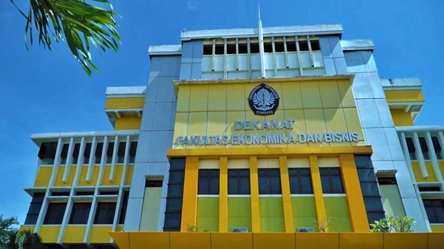 Fakultas Ekonomika dan Bisnis (FEB) Universitas Diponegoro (UNDIP). Foto: UNDIP