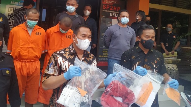 Menyamar Jadi Karyawan Provider, 2 Pria di Bali Gasak Modem WiFi di 25 Rumah (16268)