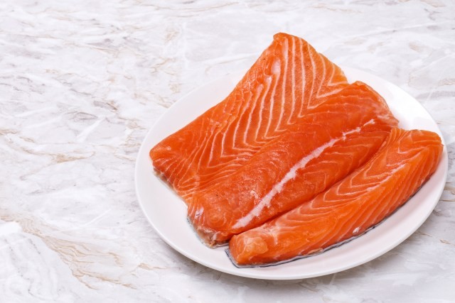 Ilustrasi resep MPASI salmon untuk bayi 6 bulan. Foto: Freepik
