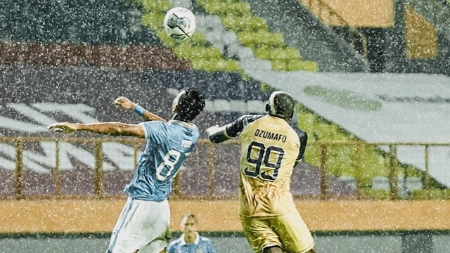 Patrich Wanggai Pamer Alat Kelamin saat Sulut United Keok dari Dewa United (43856)