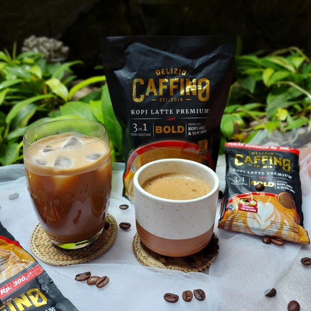 Delizio Caffino kopi latte sachet dengan kopi dan susu asli Foto: Azalia Amadea/Kumparan