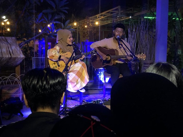 Mini konser Manjakani. Foto: Leo Prima/Hi!Pontianak