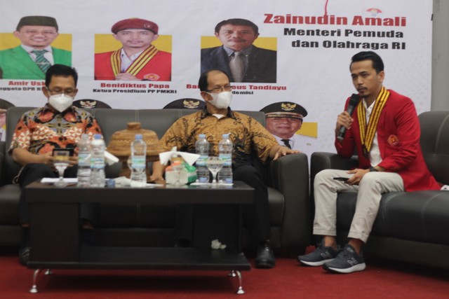 Seminar Nasional Pembukaan Konferensi Studi Regional PMKRI Komisariat Daerah XI Sulawesi