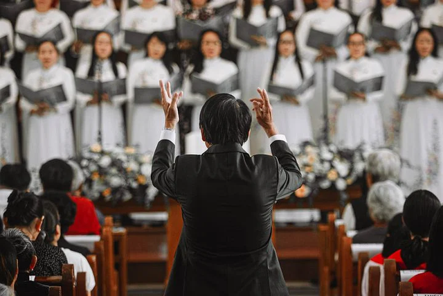 Lagu keagamaan adalah karya seni musik yang biasa dimainkan untuk hal-hal yang berkaitan dengan spiritualitas manusia. Foto: Pixbay.com