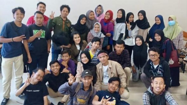 Foto Bersama Mahasiswa Sastra Indonesia