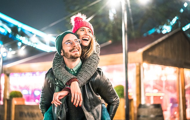 Ilustrasi ucapan selamat tahun baru untuk pacar, sumber gambar: https://www.unsplash.com/