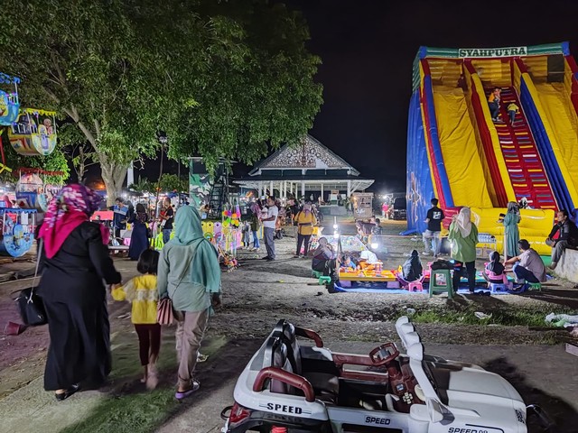 Foto: Melihat Ruang Main Anak di Lapangan Blang Padang Banda Aceh ...