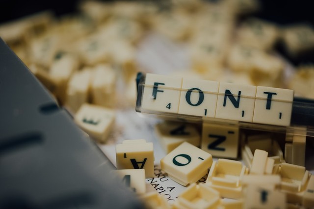 Ilustrasi Font. Foto: Unsplash.com