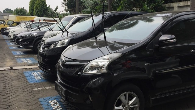Bisnis rental mobil di Jakarta Foto: elsa toruan/kumparan