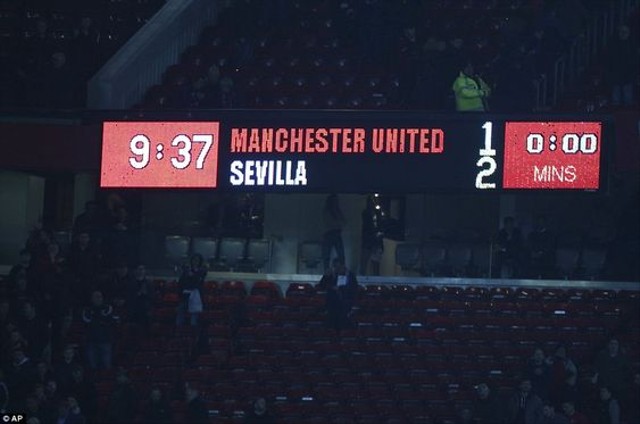 Scoreboard di Old Trafford, Manchester. (Foto: pinterest.com/DailyMail)