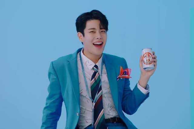 Biodata Member Astro, MJ Foto: Soompi