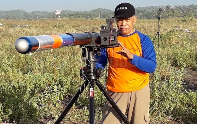 Rudal Merapi yang diuji tembakkan dengan kaliber 70 mm didesain untuk dapat dipanggul (Foto: Istimewa)