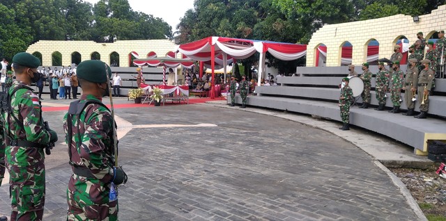 Pelaksanaan upacara di Tugu Juang, Kota Jambi. (Foto: M Sobar alfahri/Jambikita)