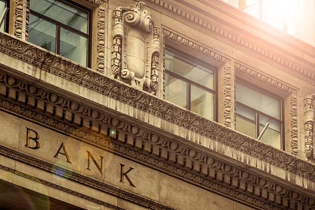 Ilustrasi bank. Foto: iStock