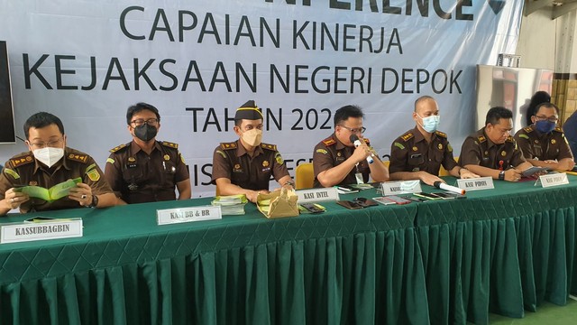 Kejari Kota Depok Tetapkan Dua Tersangka Kasus Korupsi Dinas Damkar. Foto: Dok. Istimewa