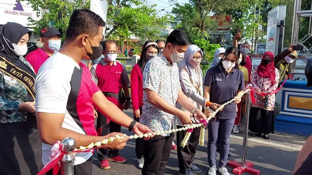 Wali Kota Solo, Gibran Rakabuming Raka, mencanangkan Kampung KB di Kelurahan Tipes, Kecamatan Serengan, Solo. FOTO: Fernando Fitusia.