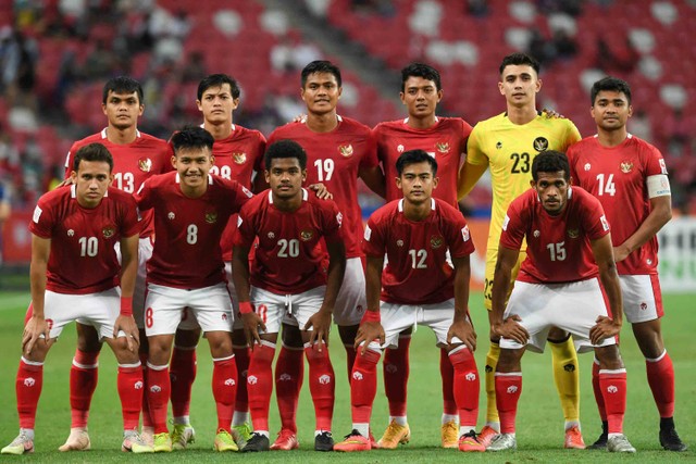 Pemain tim Indonesia yang melawan Thailand di leg 2 final AFF 2020 di Singapura. Foto: Roslan RAHMAN / AFP