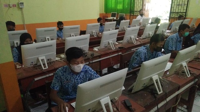 Pelatihan soft skill di sekolah. Foto: Ginanjar