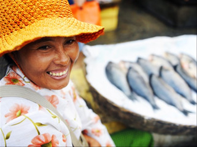 Bentuk Pemerintahan Kamboja, Penduduk, dan Hubungannya dengan Indonesia | kumparan.com