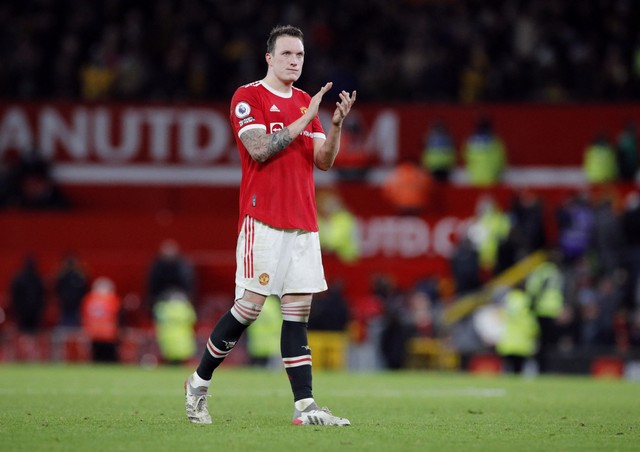 Phil Jones dari Manchester United. Foto: REUTERS/Phil Noble