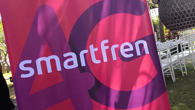 Logo Smartfren. Foto: Bianda Ludwianto/kumparan.