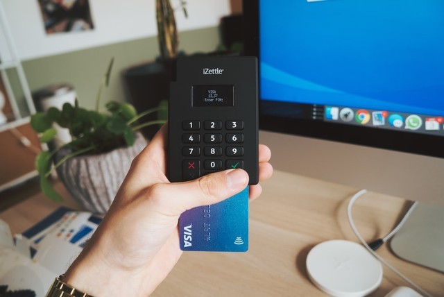 Ilustrasi Cara Ganti PIN Kartu Kredit Mandiri. Foto: Unsplash
