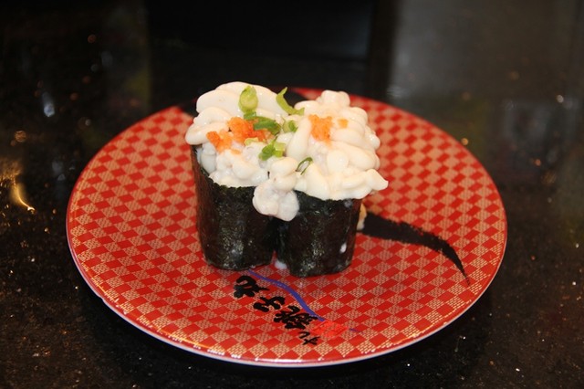 Sperma ikan atau shirako dijadikan sushi. Foto: Wikimedia Commons