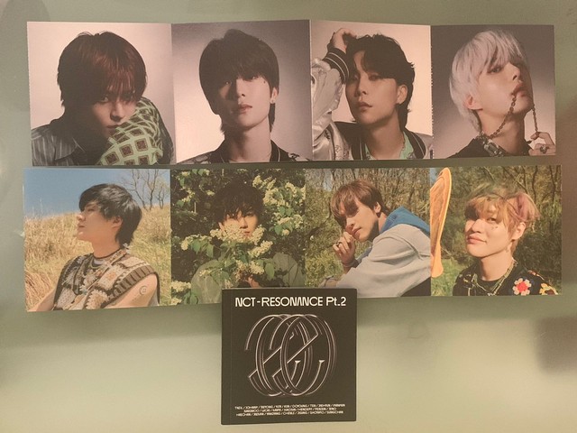 Booklet dari album Kihno NCT. Foto: Giorgina