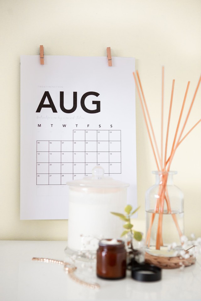 Ilustrasi kalender Jawa Agustus 2022 untuk menentukan hari baik. Sumber: Unsplash