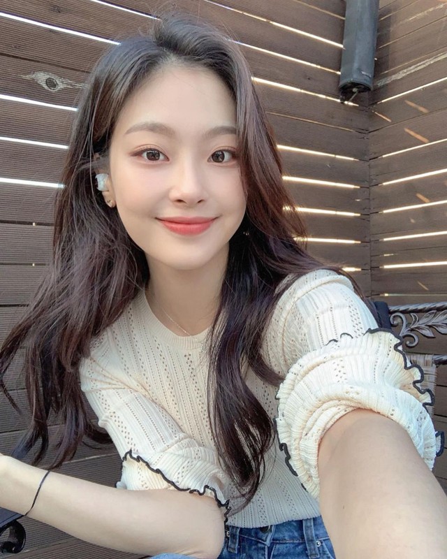 Potret Choi Hee Jin, Pemain Snowdrop yang Disebut Mirip Jennie