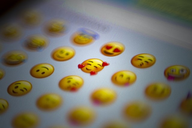 2 Cara Mengubah Emoji Android Menjadi iPhone yang Praktis | kumparan.com