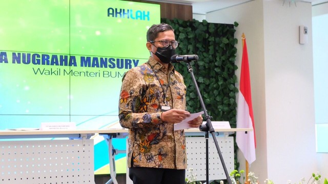 Wakil Menteri BUMN Pahala Mansury di acara penandatanganan Akta Inbreng Holding BUMN Pangan, Jumat (7/1/2021). Foto: PT RNI (Persero)