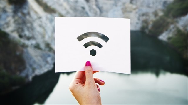 Ilustrasi jaringan WiFi. Foto: rawpixel via Pixabay