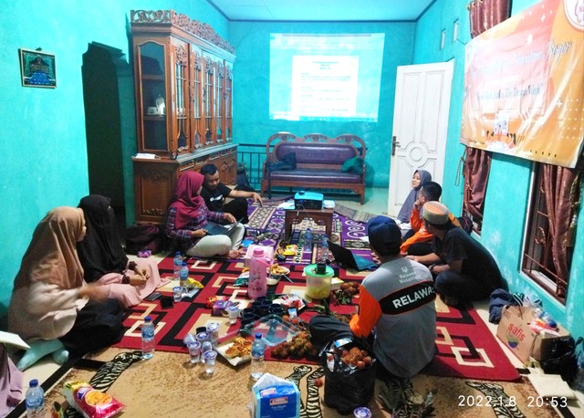 Pemaparan materi oleh bidang PSDM Relawan Nusantara Bogor