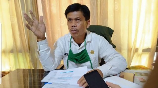 Kepala Dinas Sosial Kabupaten Gorontalo, Husain Ui. Senin, (10/1). Foto: Dok istimewa