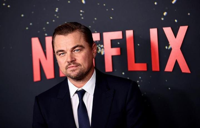 Leonardo DiCaprio dalam premier film Don't Look Up (Foto: Netflix)