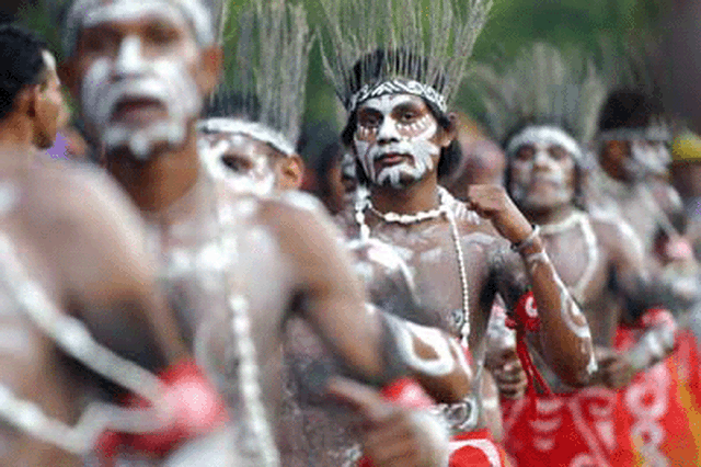 Alat Musik, Kostum, dan Sejarah Tari Yospan Asal Papua (46923)