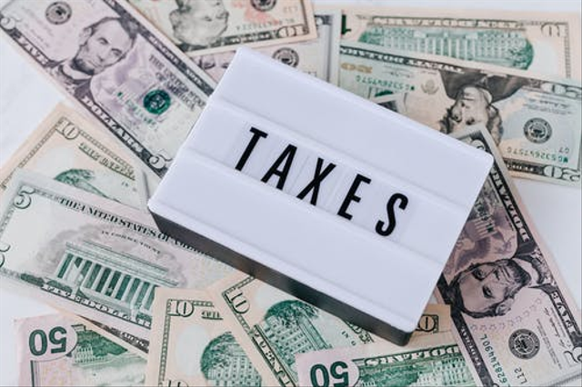 PPh 21 adalah pajak penghasilan yang diatur pada pasal 21. Foto: Pexels.com