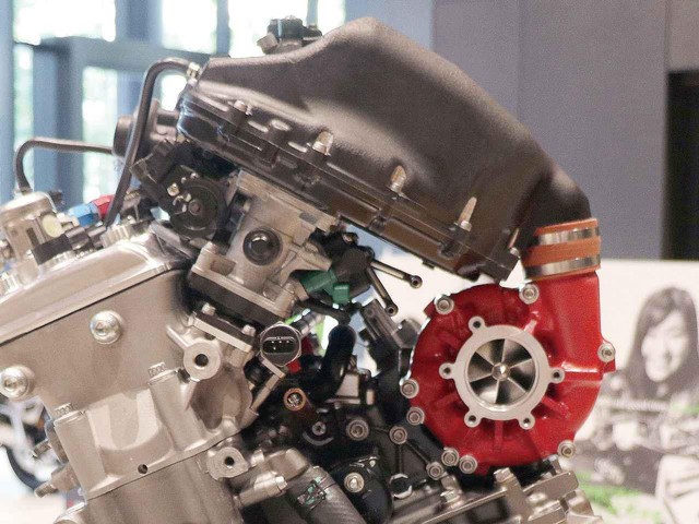Bocoran Motor Baru Kawasaki, Bebas Emisi dan Knalpotnya Justru Keluarkan Air (478774)
