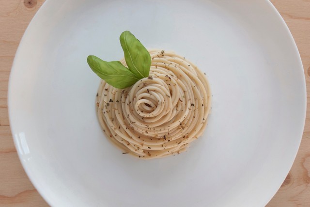 Ilustrasi Spaghetti Aglio Olio. Foto: Unsplash