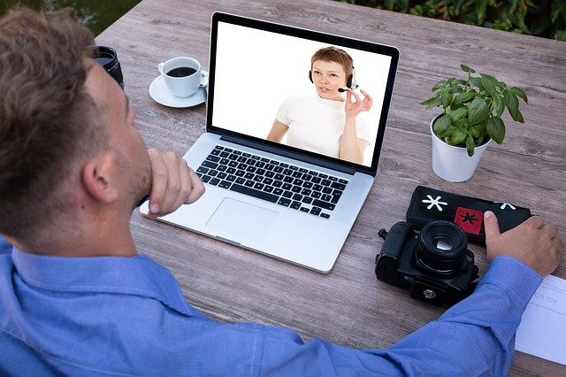 Ilustrasi cara daftar Zoom untuk kuliah online terbaru tahun 2022, sumber gambar Pixabay
