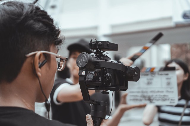 Perkembangan Industri Film Indonesia dalam Konsep Industri Budaya (205356)