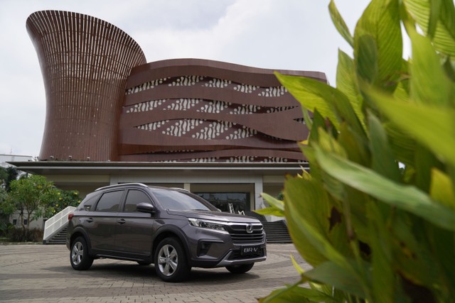 Bedah Spesifikasi Varian Termurah Honda BR-V, Apa Saja yang Berbeda? (32325)