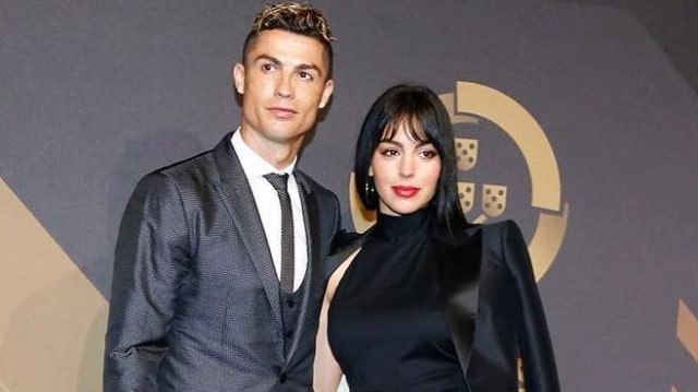 Ronaldo & Kekasih Kencan ke Madrid Pakai Jet Mewah Seharga Rp 393 M (12510)