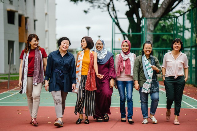 Memperluas relasi baru. Foto: Shutterstock