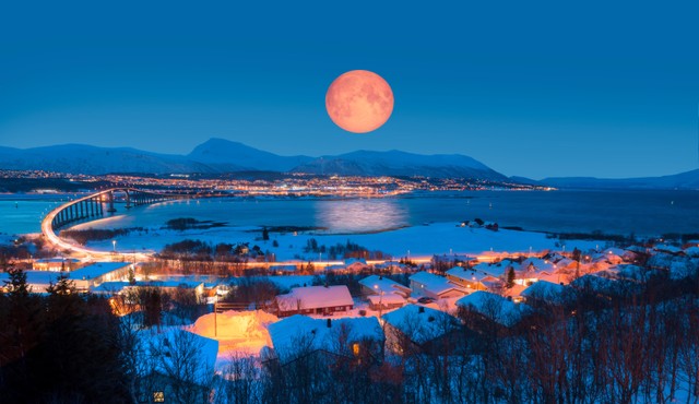 Di Norwegia Ada Kota dengan Siklus Matahari yang Selalu Terbit Sepanjang Hari (76802)